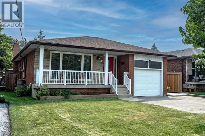85 LAVINA Crescent, Hamilton, Ontario L9C5S8