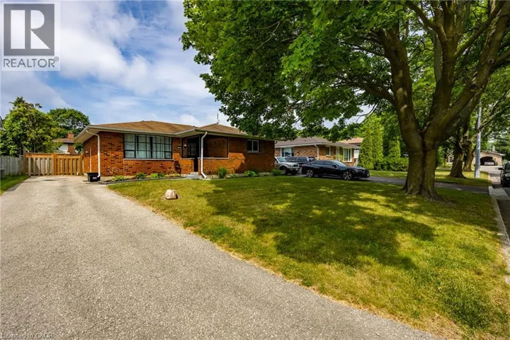 53 MILLER Crescent, Simcoe, Ontario N3Y4P9