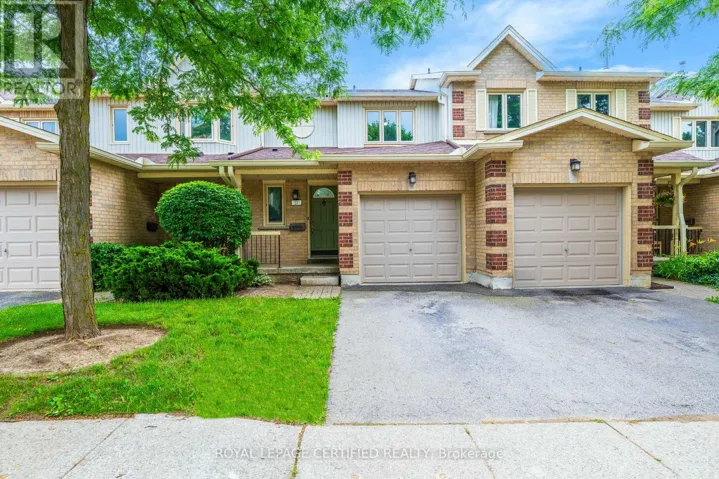 21 - 302 COLLEGE AVENUE W, Guelph (Dovercliffe Park/Old University), Ontario N1G4T6