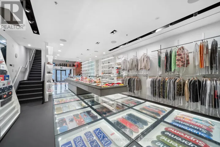 273 QUEEN STREET W, Toronto (Waterfront Communities), Ontario M5V1Z9