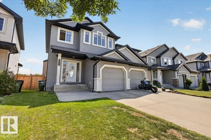2021 118 ST SW, Edmonton, Alberta T6W0E4