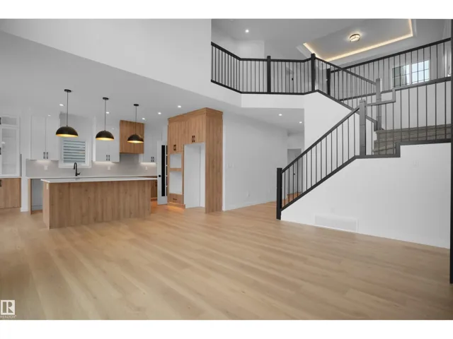 955 Elderberry LD NW, Edmonton, Alberta T6M3K3