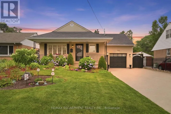 344 EAST 36TH STREET, Hamilton (Macassa), Ontario L8V3Z8