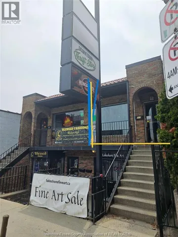 553 PELISSIER STREET, Windsor, Ontario N9A4L2