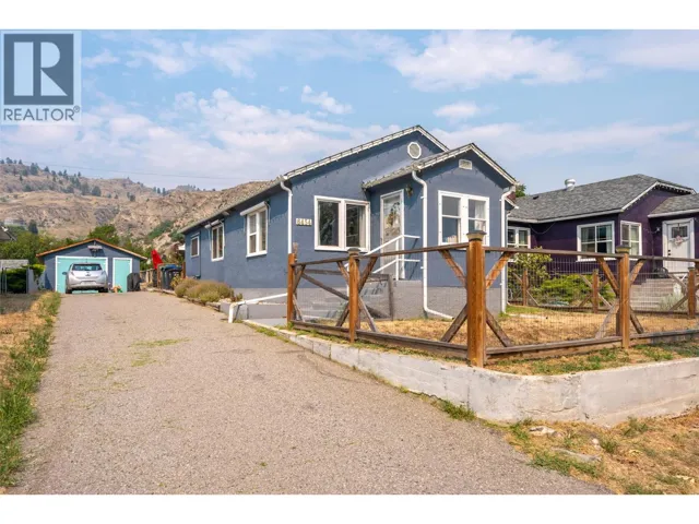 6454 KOOTENAY Street, Oliver, British Columbia V0H1T0
