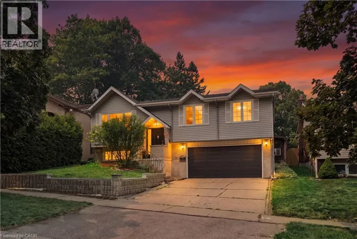254 SOUTHWOOD Drive, Kitchener, Ontario N2E2B1