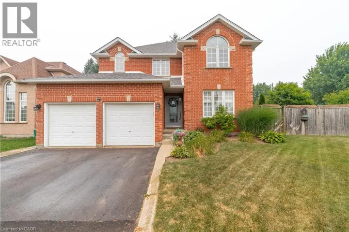 79 BEAVERBROOK Crescent, Cambridge, Ontario N1P1H1
