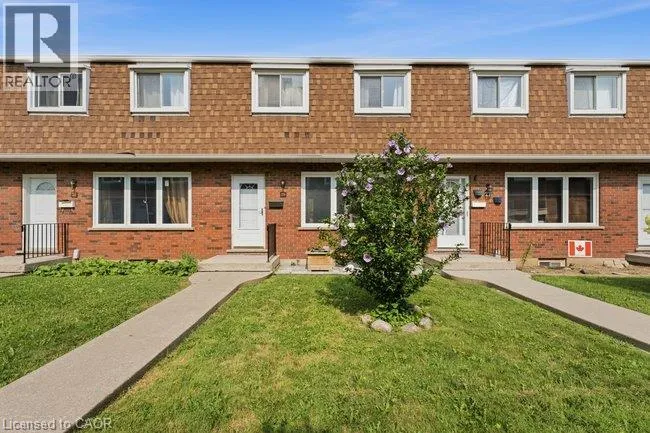 29 GLENBURN Court Unit# 15, Hamilton, Ontario L8E1C6