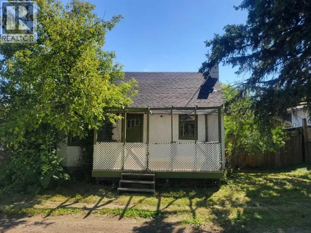 1 Elm Avenue, Okotoks, Alberta T1S1K6