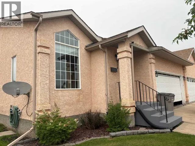 8854 106 Avenue, Grande Prairie, Alberta T8X1L3