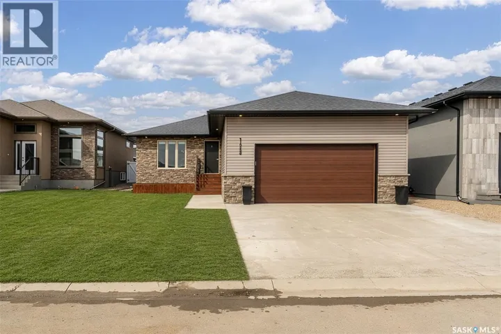 123 Hodges CRESCENT, Moose Jaw, Saskatchewan S6J0B1