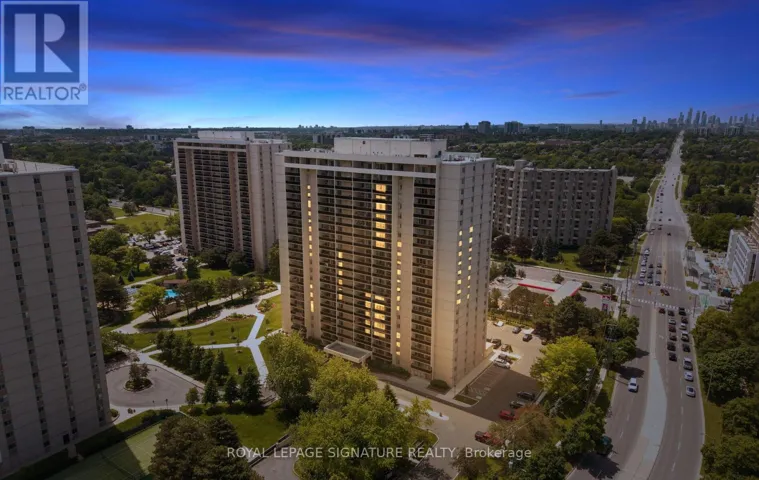 606 - 820 BURNHAMTHORPE ROAD, Toronto (Markland Wood), Ontario M9C4W2