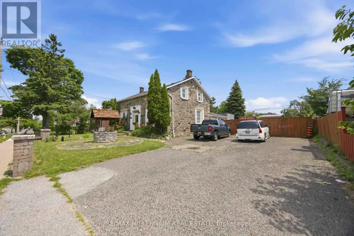 1355 VICTORIA PARK AVENUE, Toronto (Clairlea-Birchmount), Ontario M4B2L5
