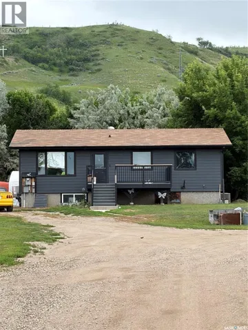 4 Mission BAY, Lebret, Saskatchewan S0G2Y0