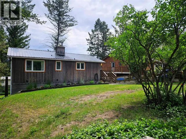 1705 9th Avenue, Invermere, British Columbia V0A1K0