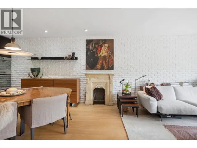 205 3264 OAK STREET, Vancouver, British Columbia V6H2L3