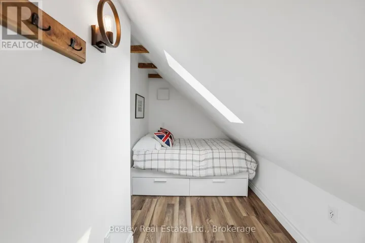 780