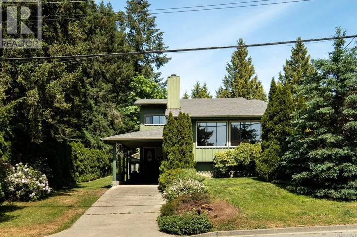 764 Mann Ave, Saanich, British Columbia V8Z3C2