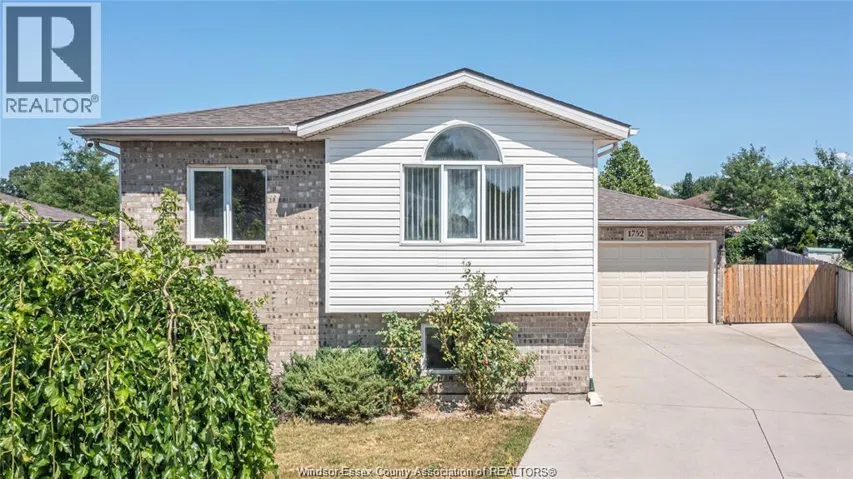 1752 VICKY CIRCLE, Windsor, Ontario N8W5P7
