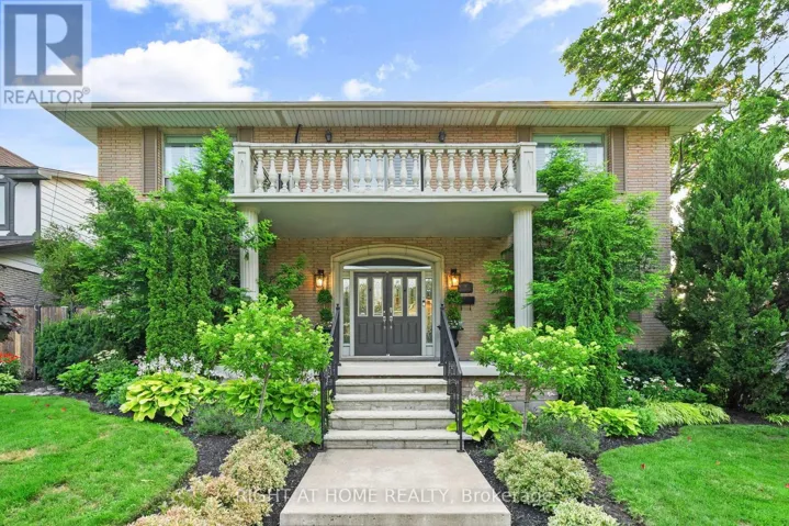 14 DELBROOK COURT, Hamilton (Ainslie Wood), Ontario L8S2C1