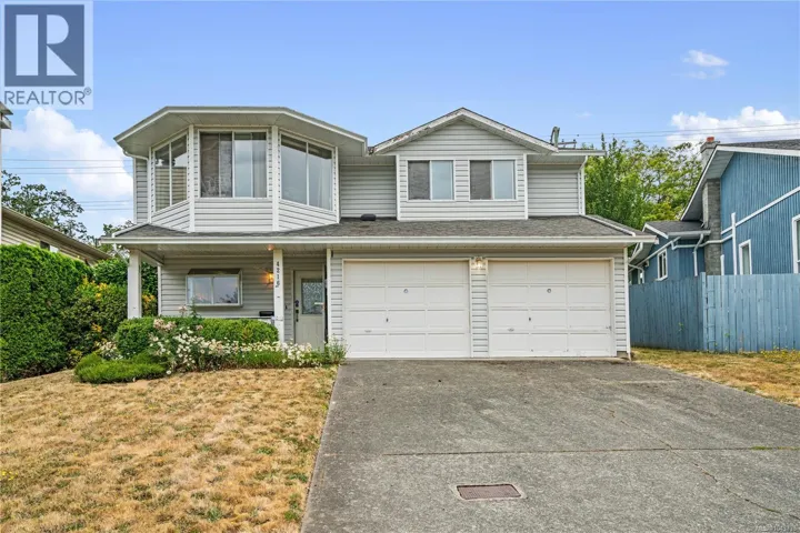 4216 Ponderosa Cres, Saanich, British Columbia V8Z7G2