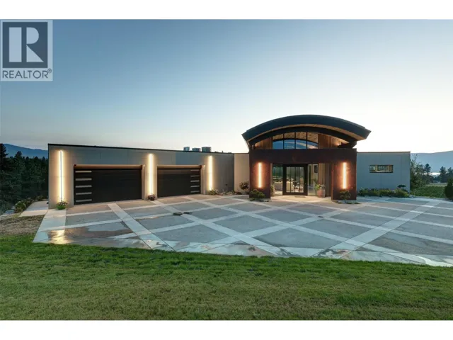 4275 Todd Road, Kelowna, British Columbia V1W4B8