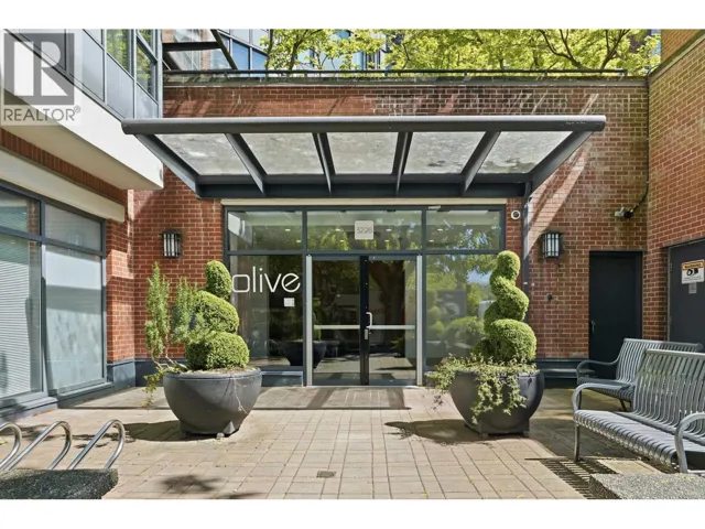403 3228 TUPPER STREET, Vancouver, British Columbia V5Z4S7