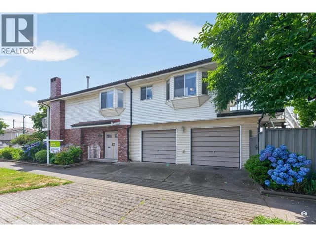 196 E 58TH AVENUE, Vancouver, British Columbia V5X1V6