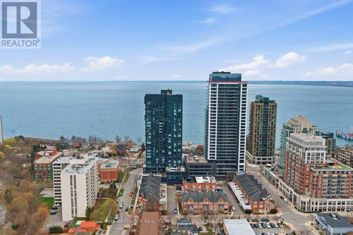 2508 - 370 MARTHA STREET, Burlington (Brant), Ontario L7R0G9