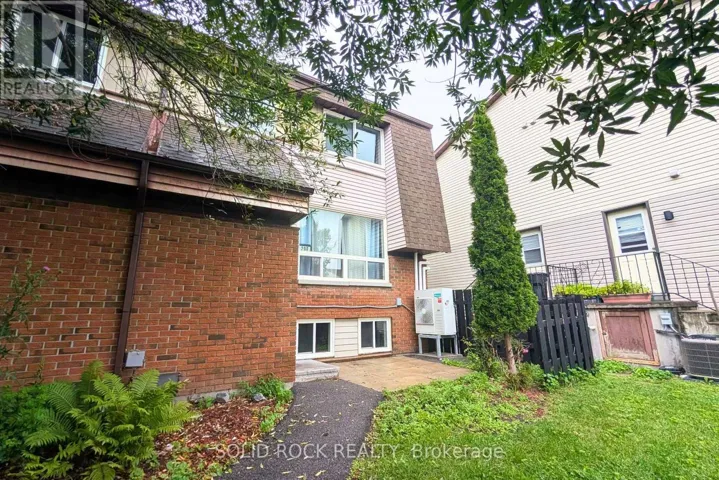 B - 29 WOODVALE GREEN DRIVE, Ottawa, Ontario K2G4H3
