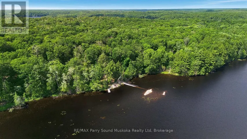 24 SOUTH CRANE LAKE ROAD, The Archipelago (Archipelago South), Ontario P2A0B7