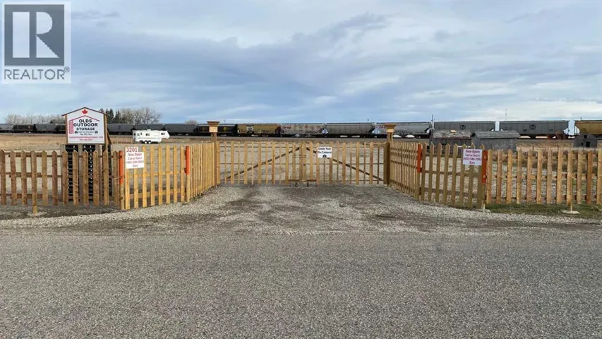 3205 50 Avenue, Olds, Alberta T4H1A5