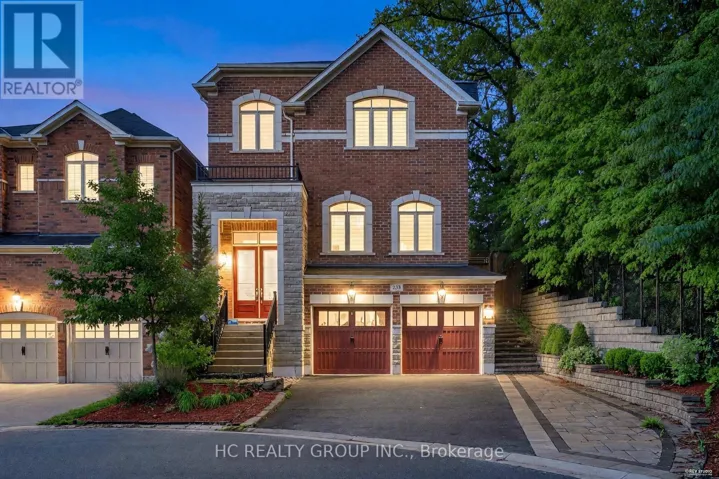 233 BUTTERNUT RIDGE TRAIL, Aurora (Aurora Estates), Ontario L4G3P1