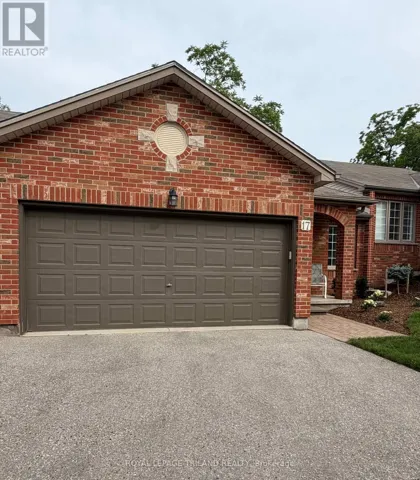 17 - 1100 BYRON BASELINE ROAD, London South (South K), Ontario N6K4M3