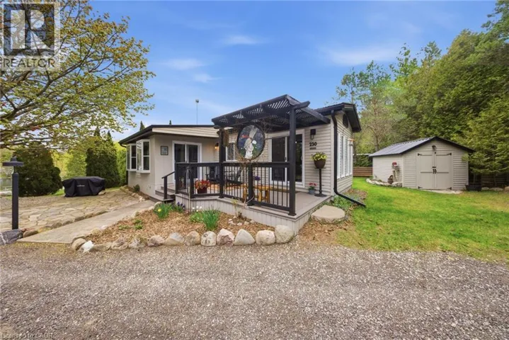 230 MOUNTAIN ASH Road, Ayr, Ontario N0B1E0