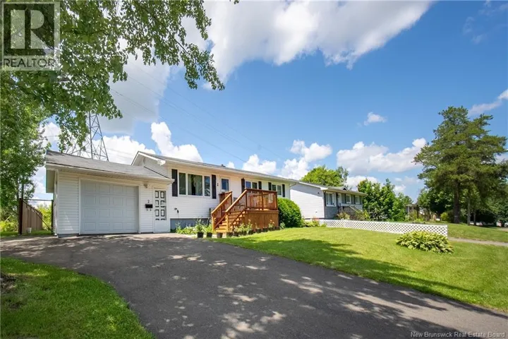 2 Manchester Crescent, Riverview, New Brunswick E1B3G4