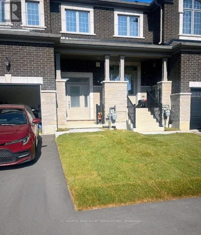 933 AMAND DRIVE, Kitchener, Ontario N2E3Y2