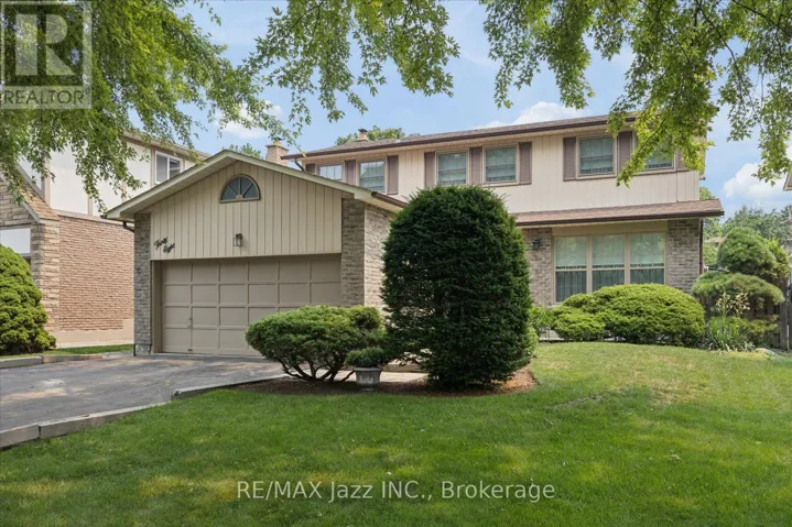 38 TRINITY CRESCENT, Whitby (Pringle Creek), Ontario L1N6L2