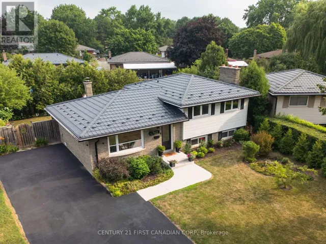 32 MENDIP CRESCENT, London South (South Y), Ontario N6E1H1