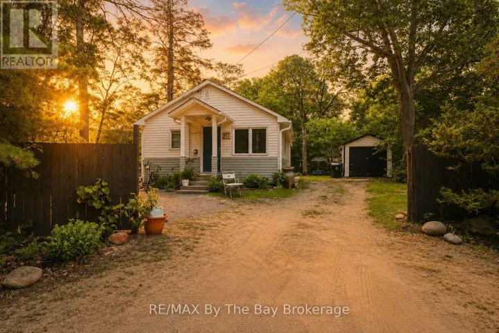 217 DUNKERRON AVENUE, Wasaga Beach, Ontario L9Z2G7