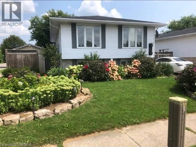 1 OSIJEK Crescent, Brantford, Ontario N3P1Z3