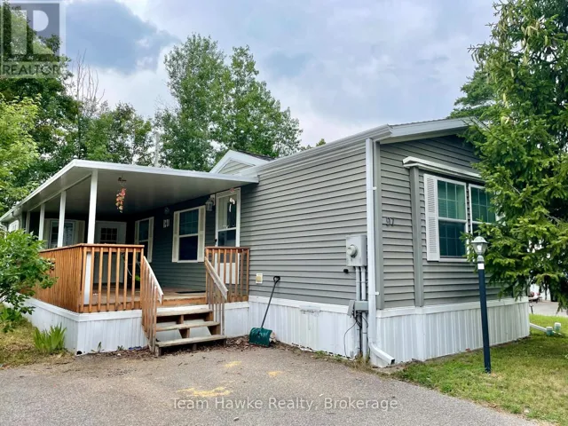 97 GEORGIAN GLEN DRIVE, Wasaga Beach, Ontario L9Z1K8