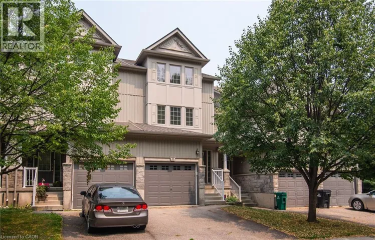 38 DAVID BERGEY Drive, Kitchener, Ontario N2E0B1