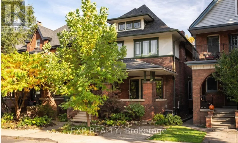 31 ST CLAIR AVENUE, Hamilton (Gibson), Ontario L8M2N4