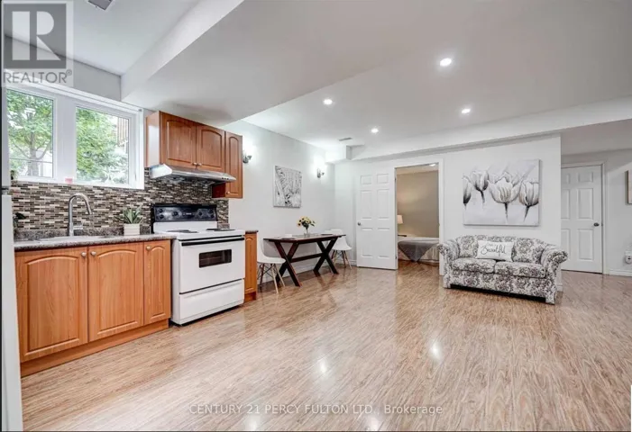 BSMT - 2359 PILGRIM SQUARE, Oshawa (Windfields), Ontario L1L0C2