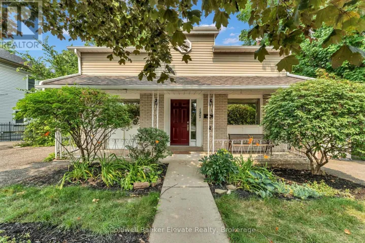 127 MAIN STREET S, Halton Hills (Georgetown), Ontario L7G3E5