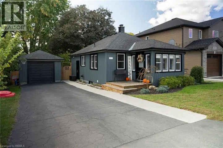 92 SOVEREIGN Street W, Waterford, Ontario N0E1Y0