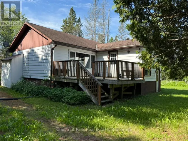 860 s.f. house on 0.37 acres