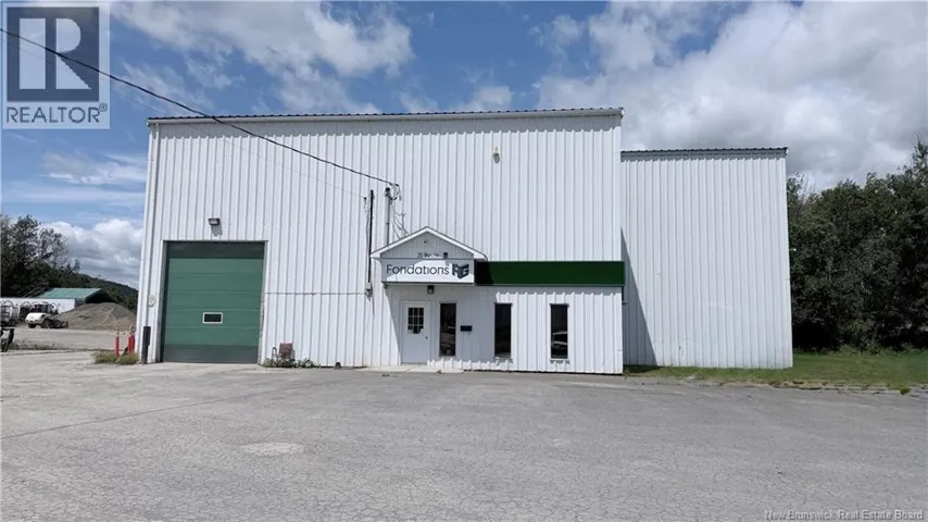 20 Rue Murchie, Edmundston, New Brunswick E3V2X8