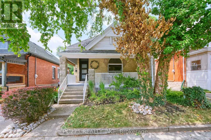 77 ELM STREET, London East (East M), Ontario N5Z2K4